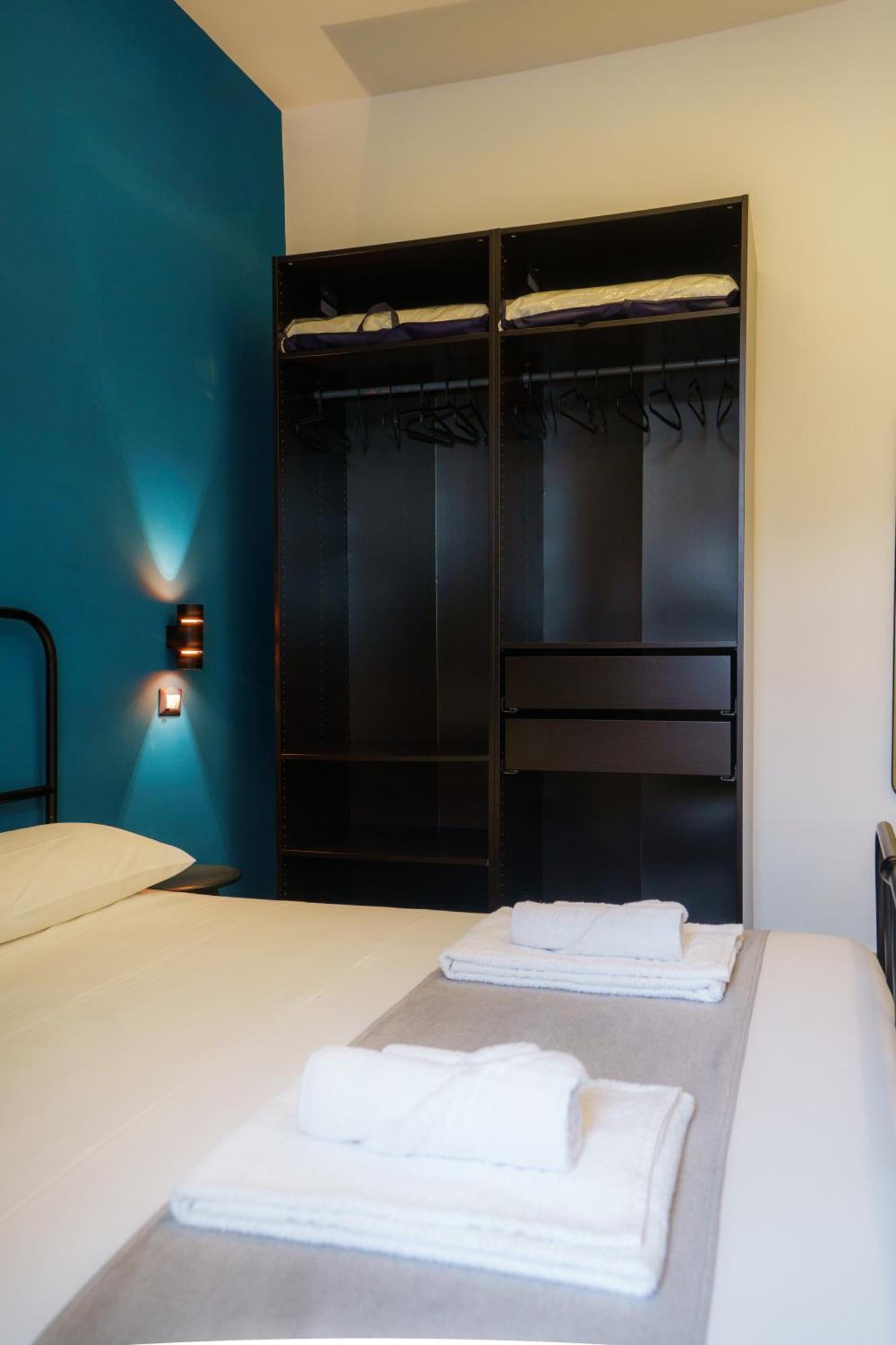 Chiatamone Relais Apartment Napoli Bagian luar foto